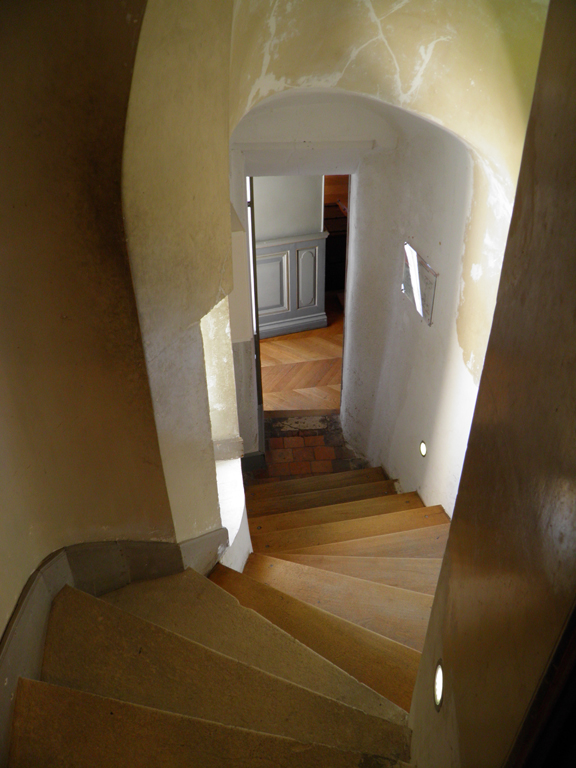 Awad Sam - Winding Stairs 16x20